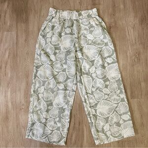 TAHARI 100% Linen Tropical Green White Leaf Print Wide Leg Cropped Pants